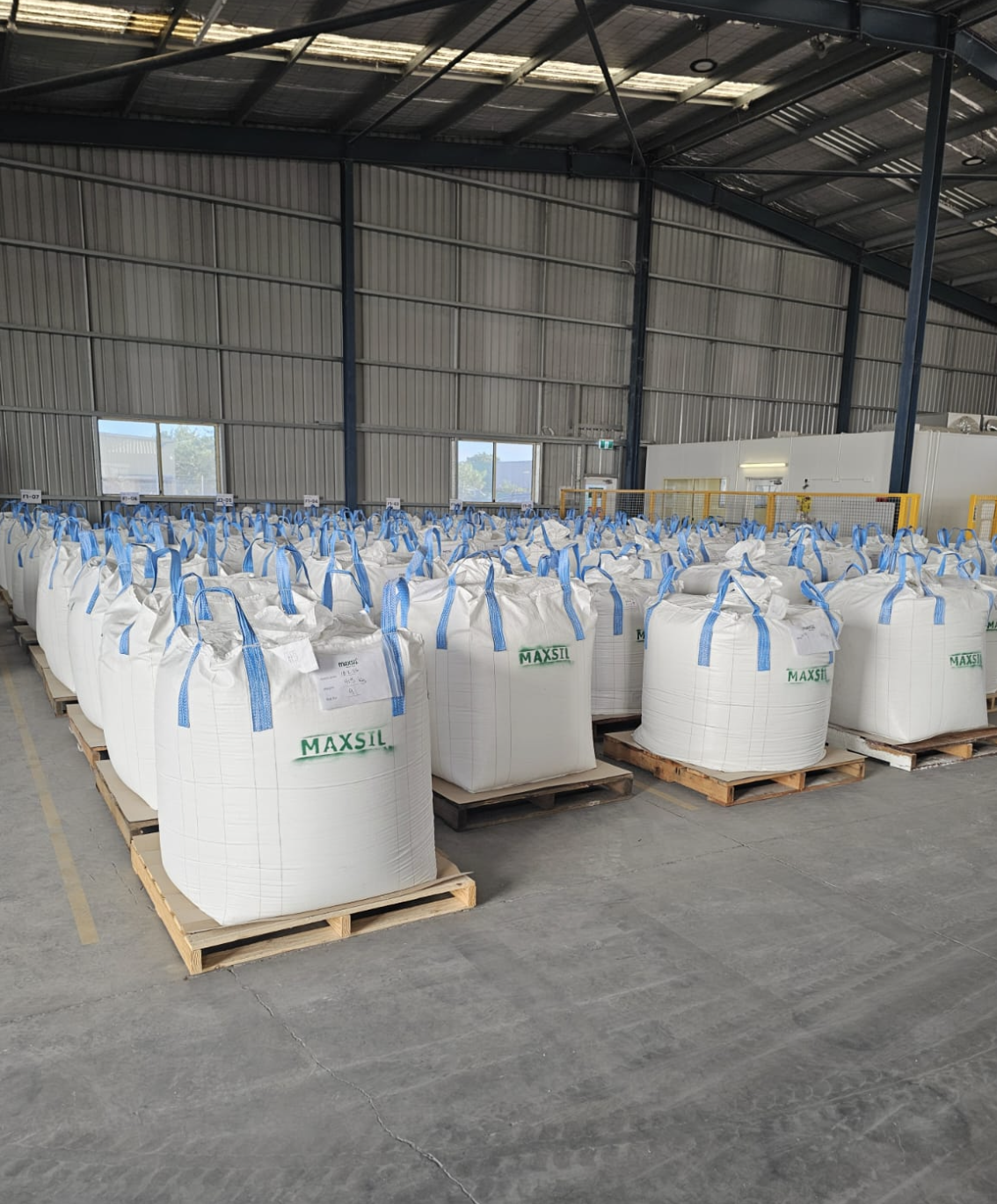 1 Tonne bulka bag of MaxSil